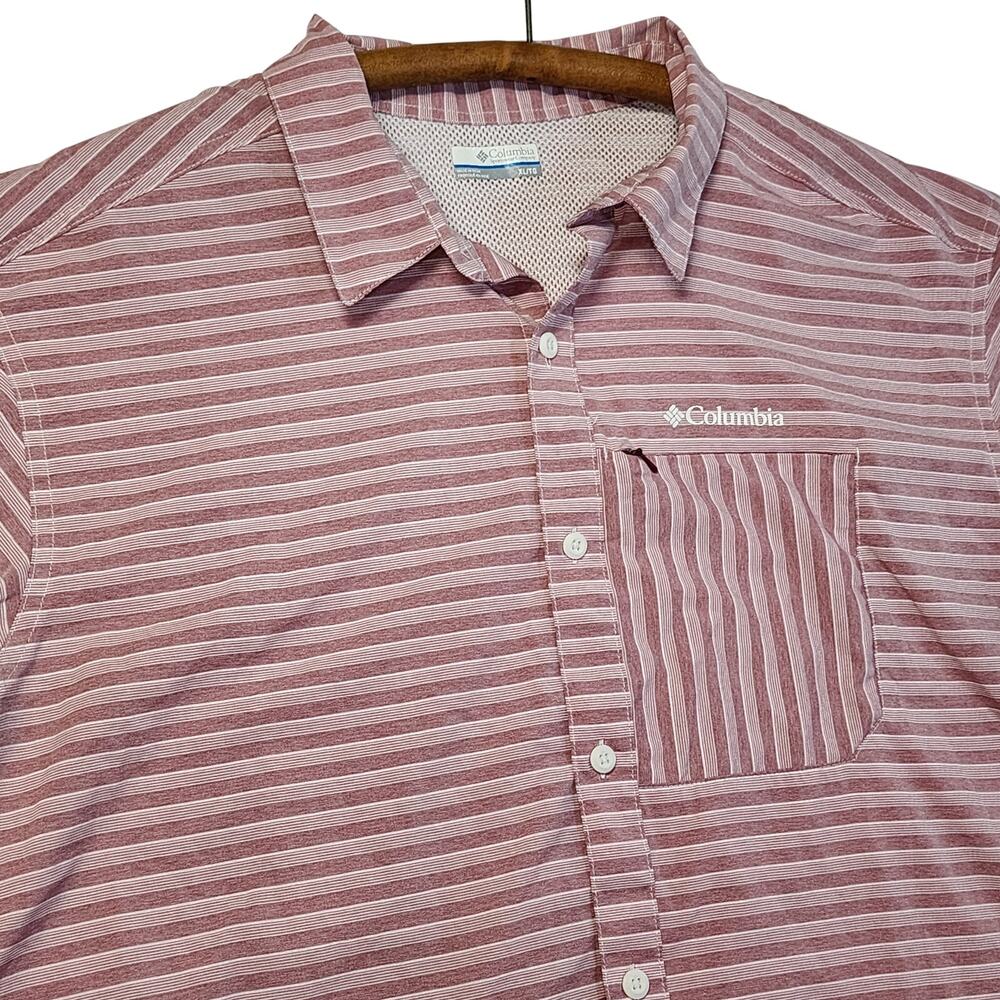 Columbia Men's Button Up Vented Back Front Zipper Pocket Stripes Size XL